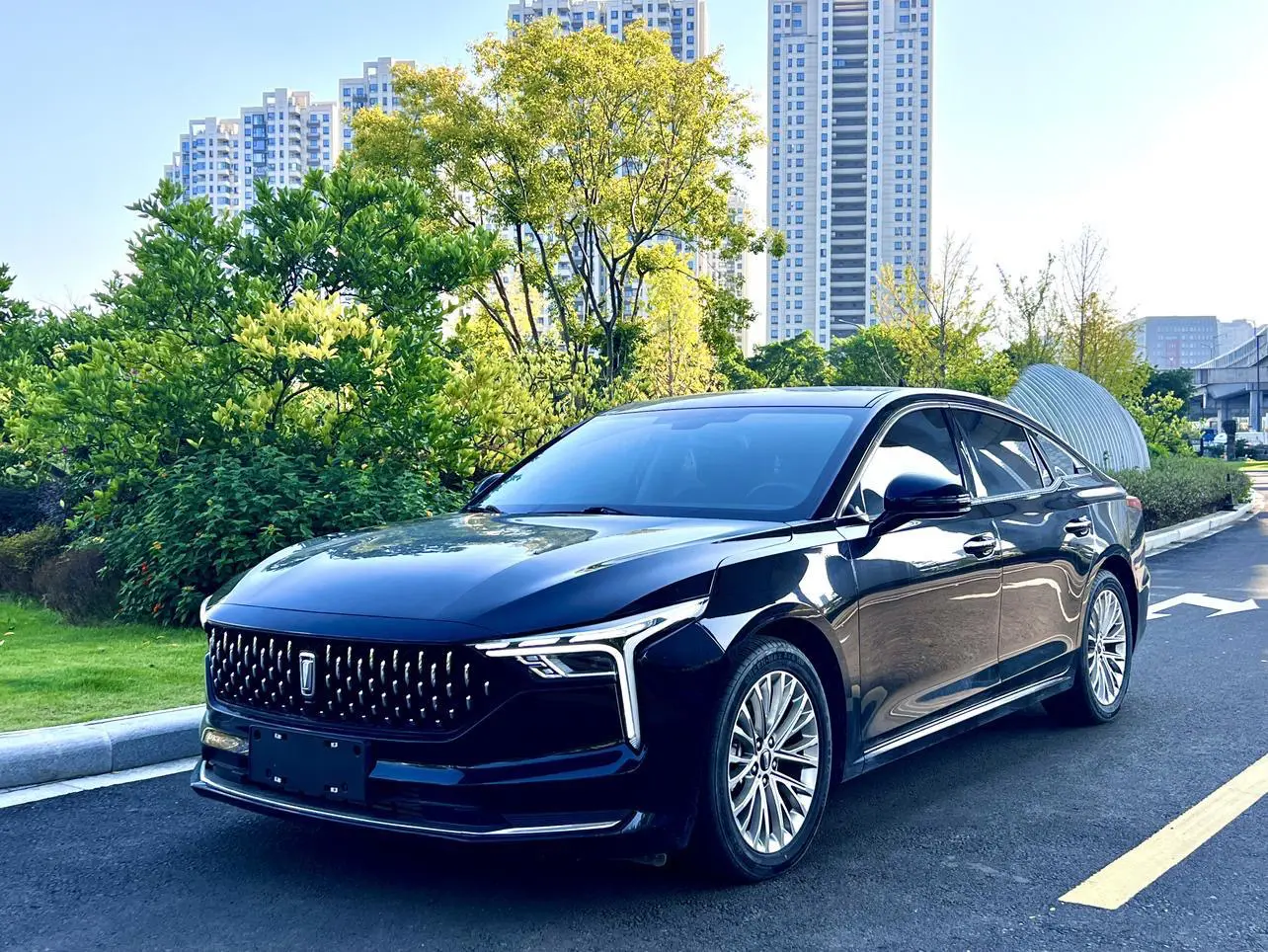 FAW Bestune B70 (Besturn B70)  из Китая