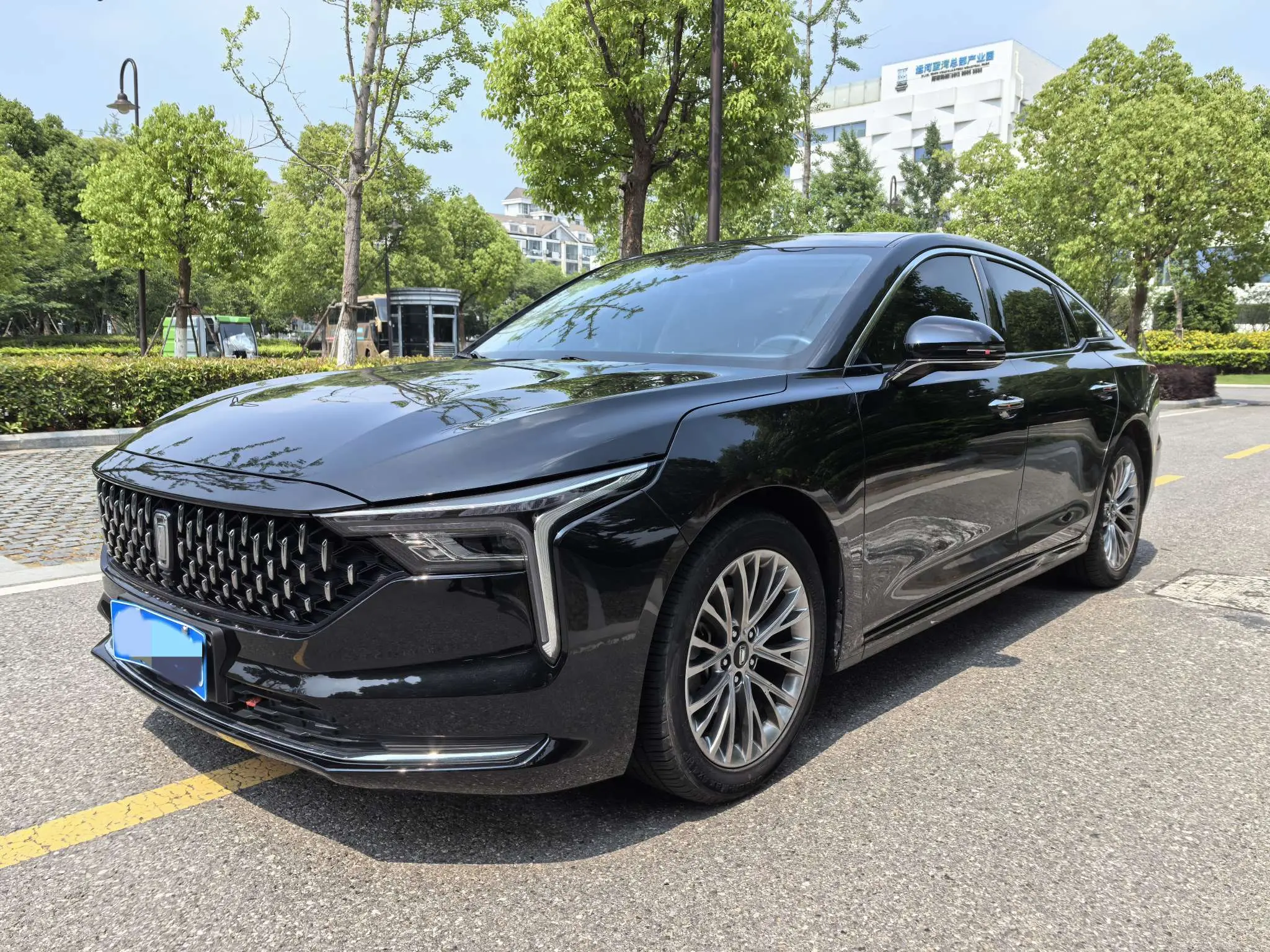 FAW Bestune B70 (Besturn B70)  из Китая