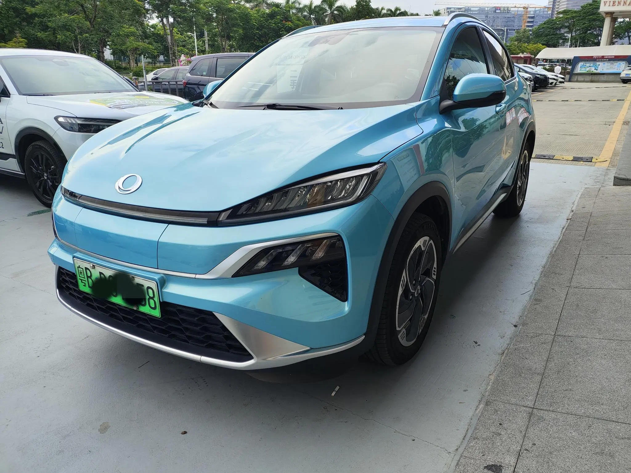 Honda Dongfeng  M-NV  из Китая