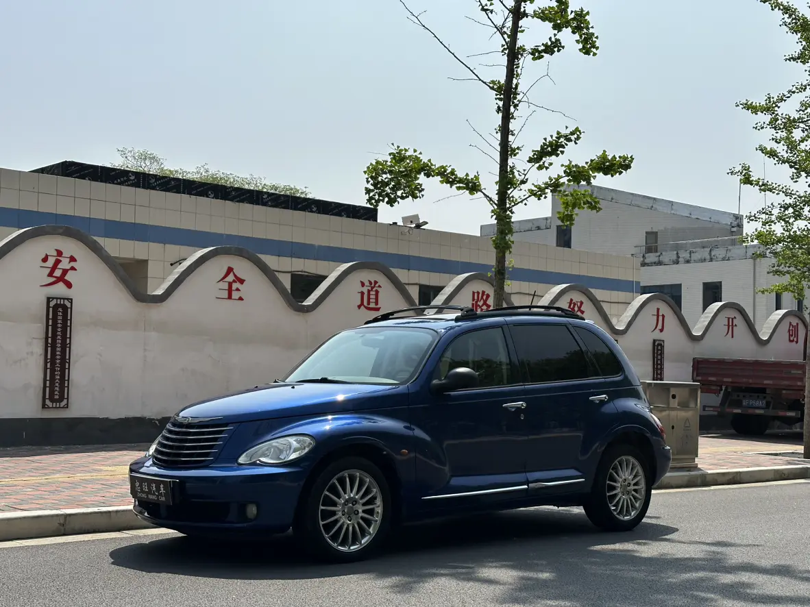 Chrysler PT Walker