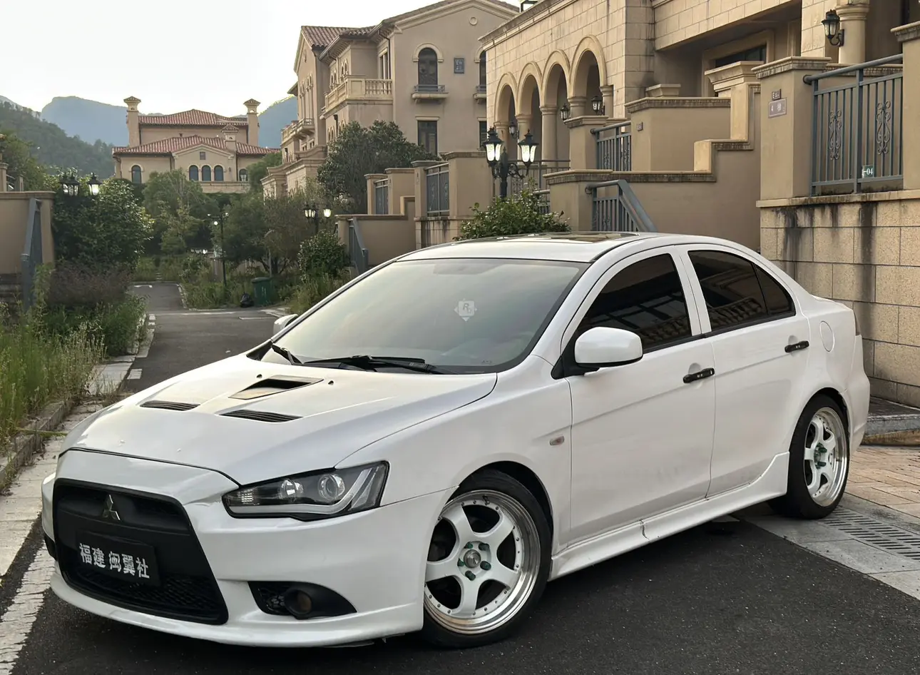 Mitsubishi Winged God