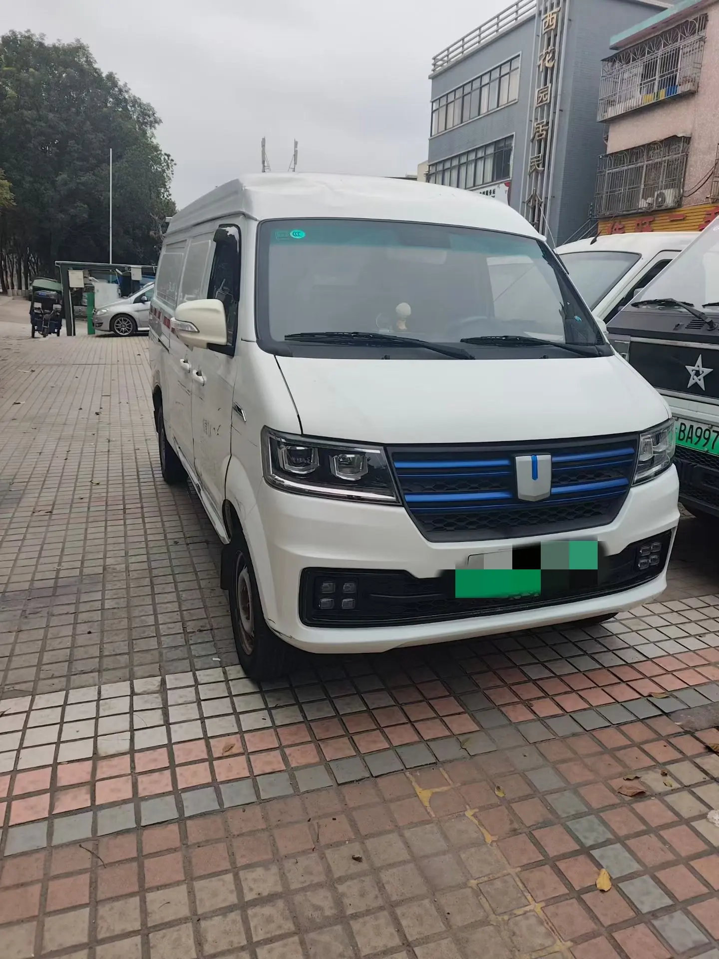 Remote E5  из Китая