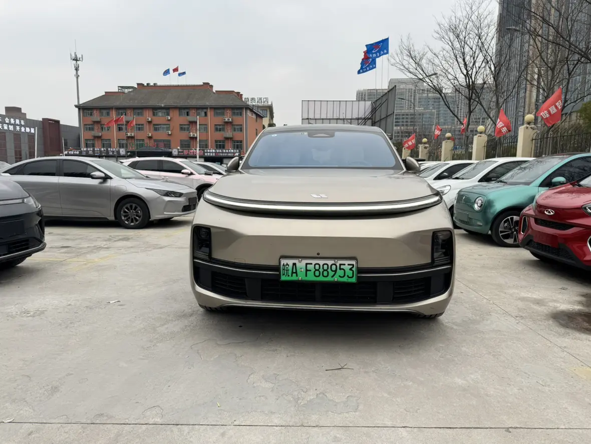 Li L8 (Ideal L8)  из Китая