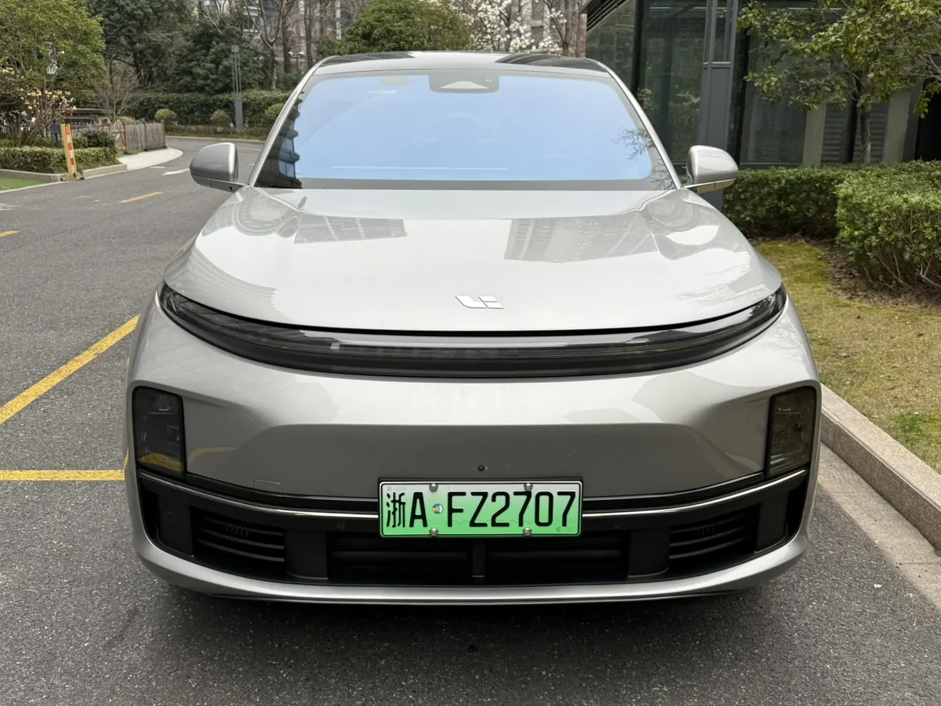 Li L7 (Ideal L7)  из Китая