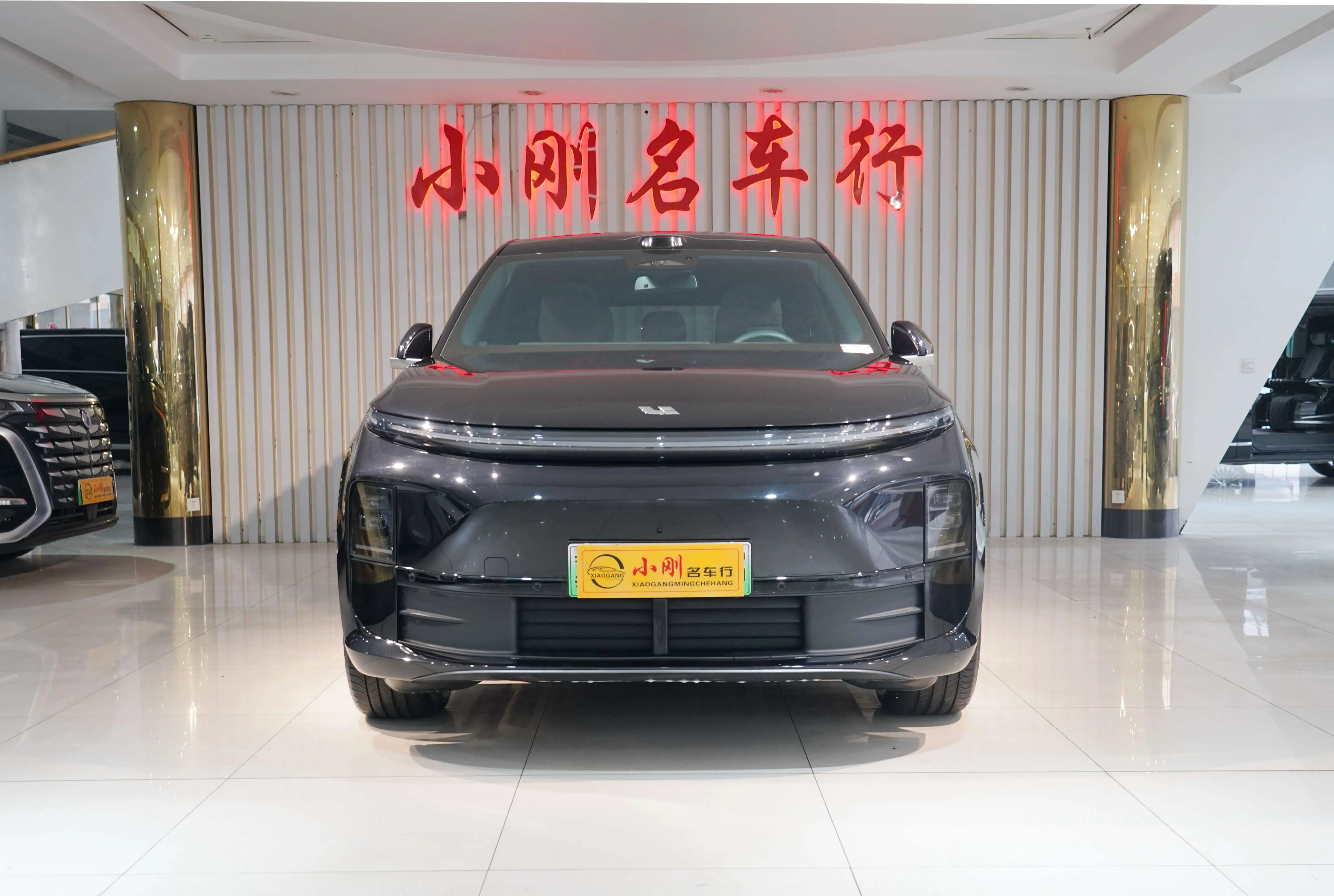 Li L6 (Ideal L6)  из Китая