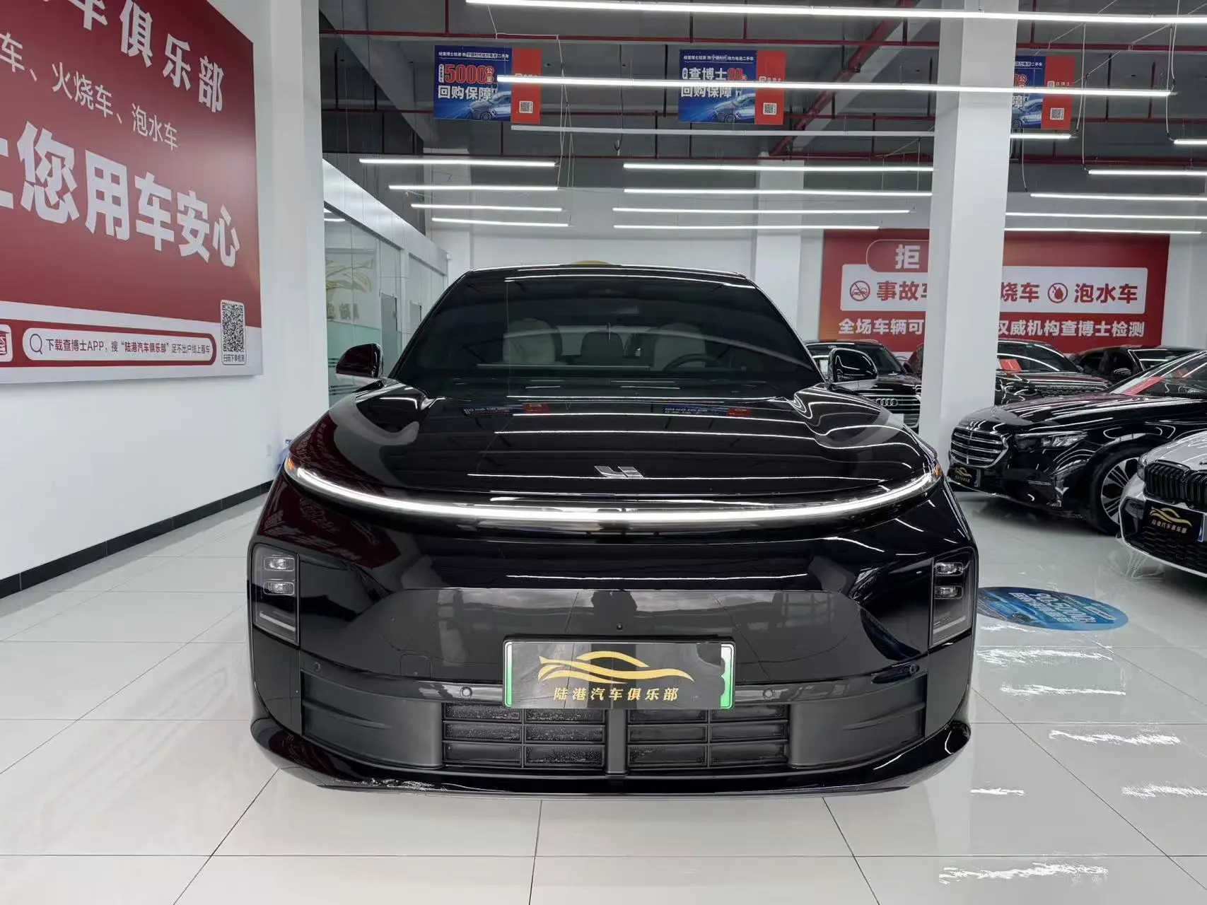 Li L6 (Ideal L6)  из Китая