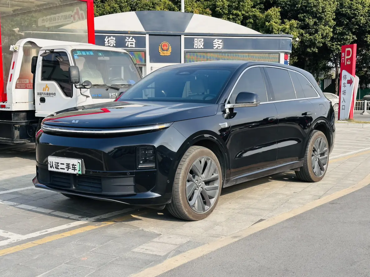 Li L6 (Ideal L6)  из Китая