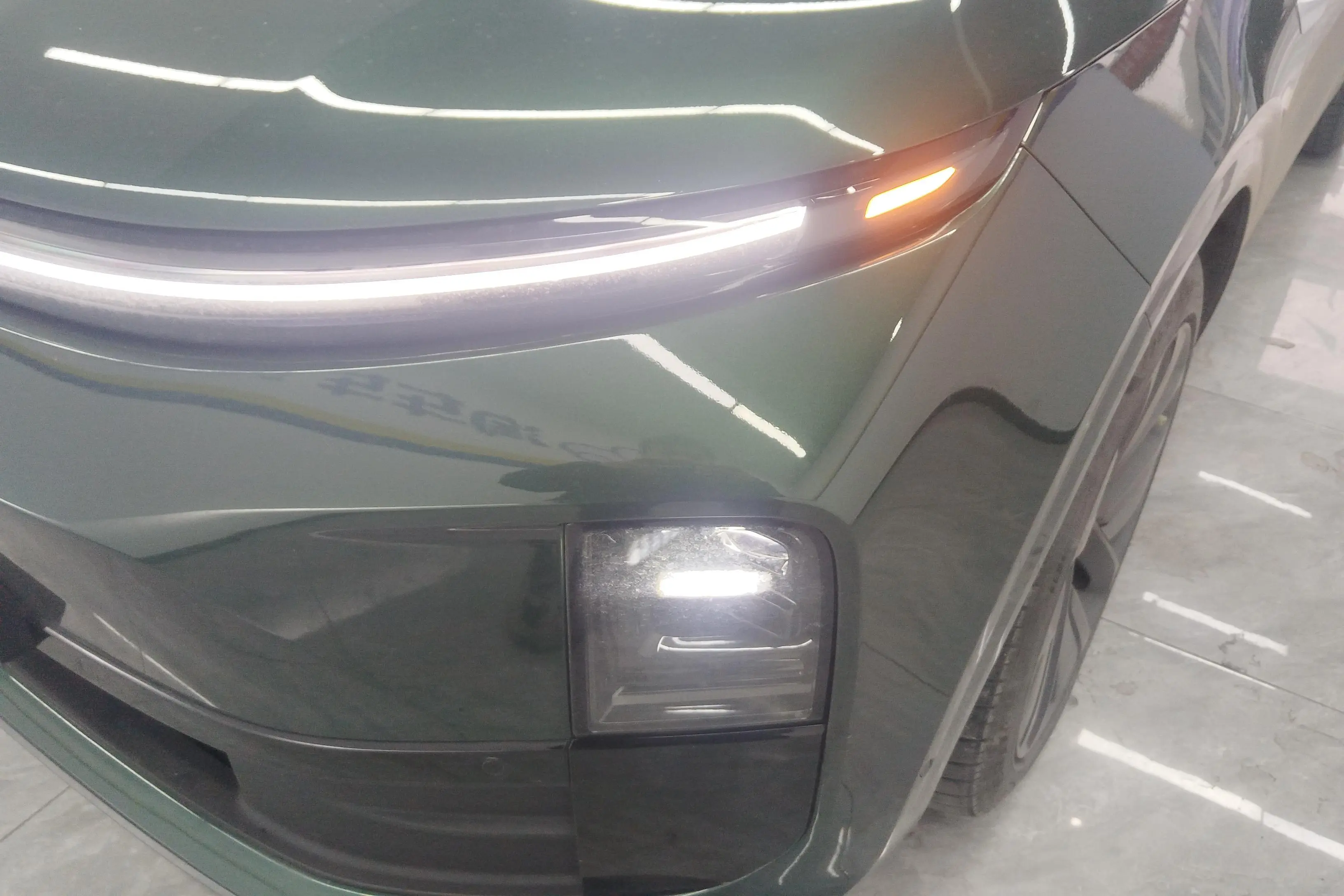 Li L6 (Ideal L6)  из Китая