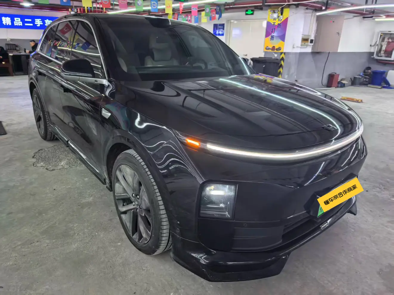 Li L6 (Ideal L6)  из Китая