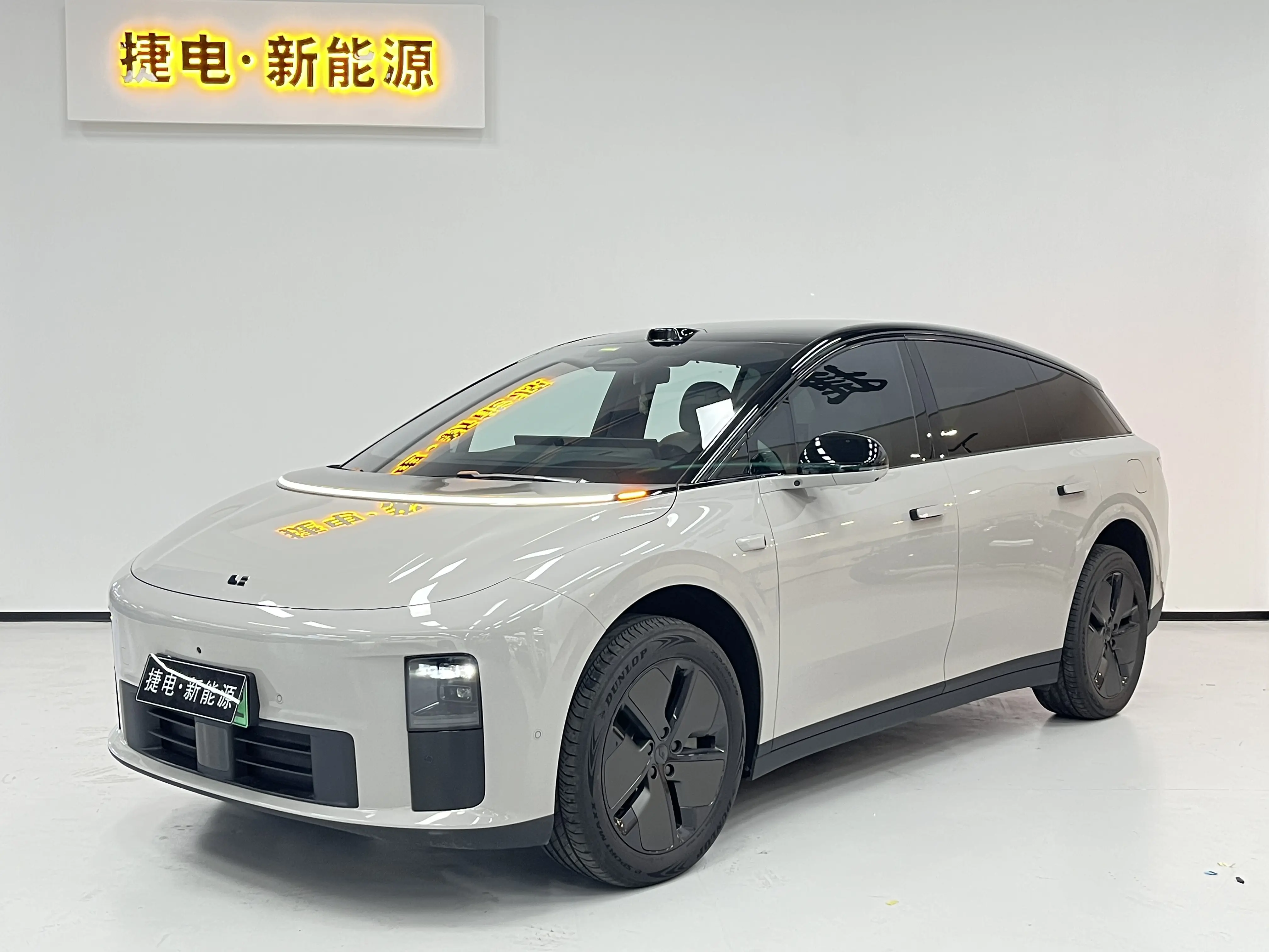 Li Ideal i6  из Китая