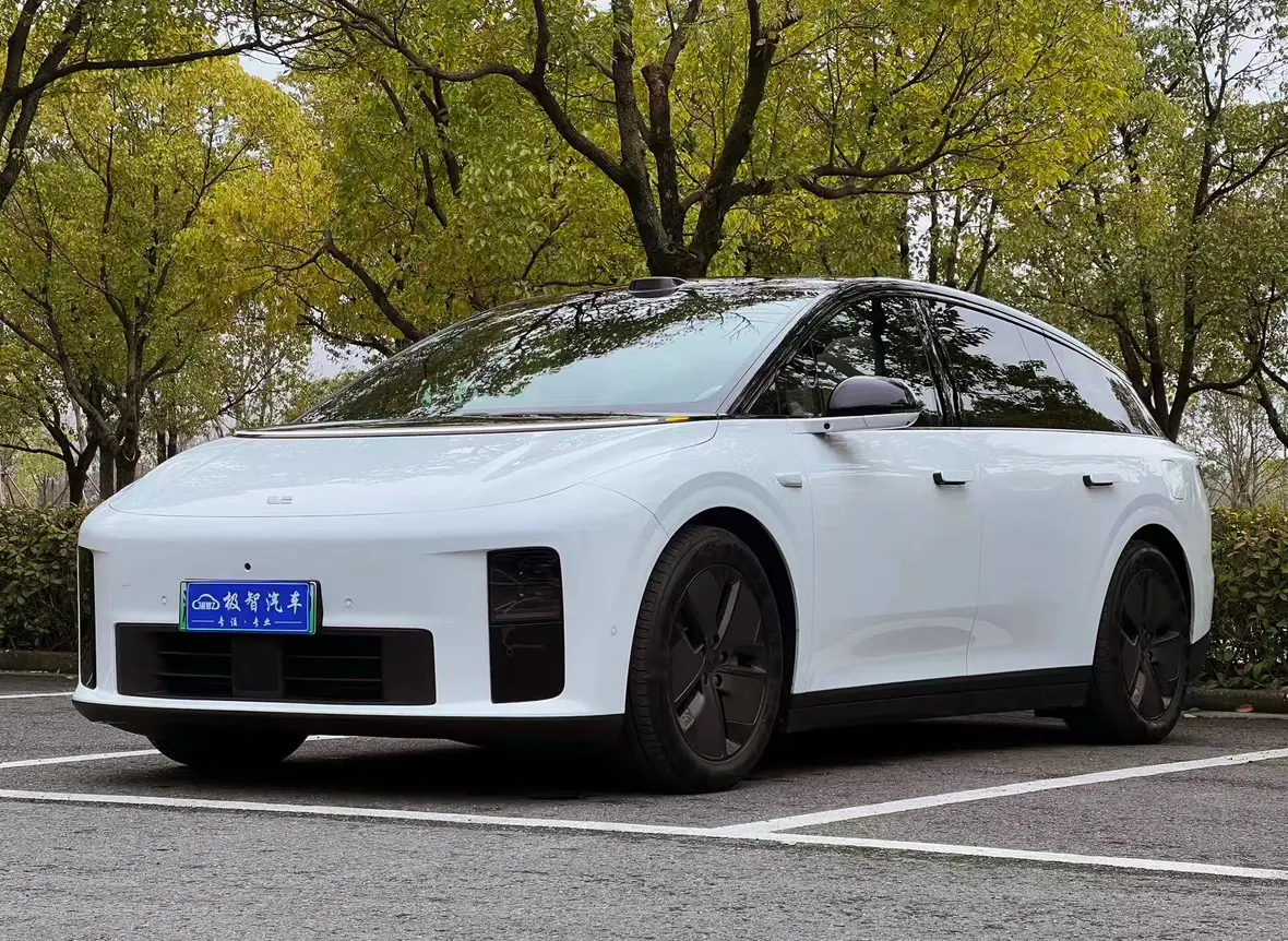 Li Ideal i6  из Китая