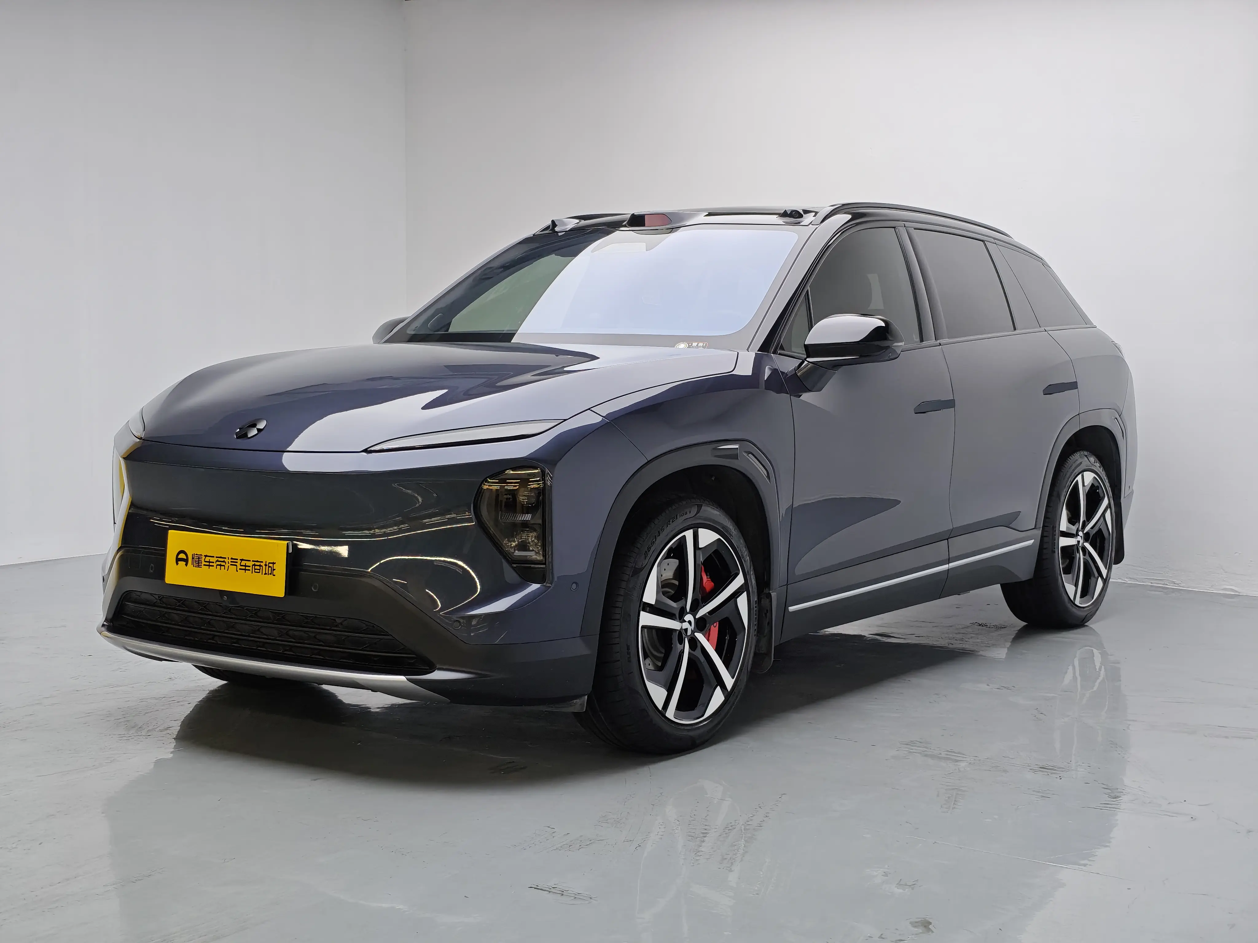 NIO ES7  из Китая