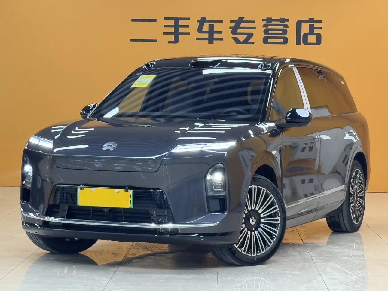 NIO ES8  из Китая