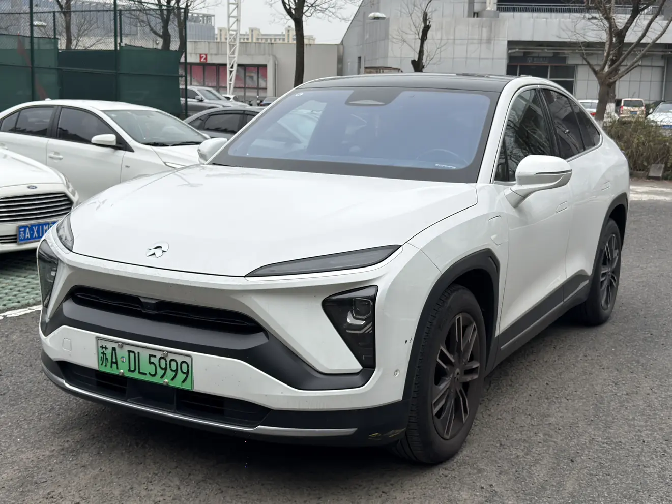 NIO EC6  из Китая