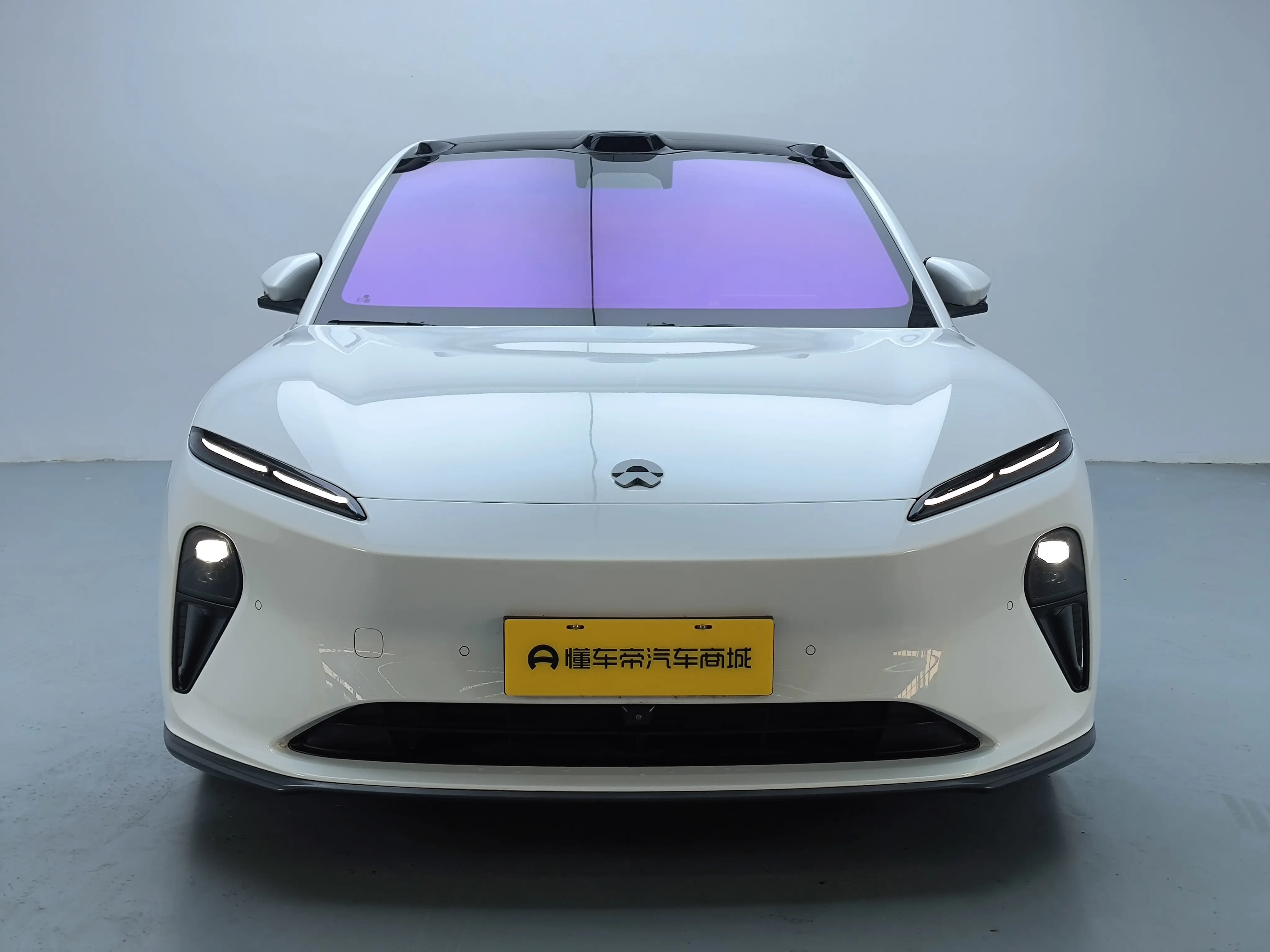 NIO ET5T  из Китая