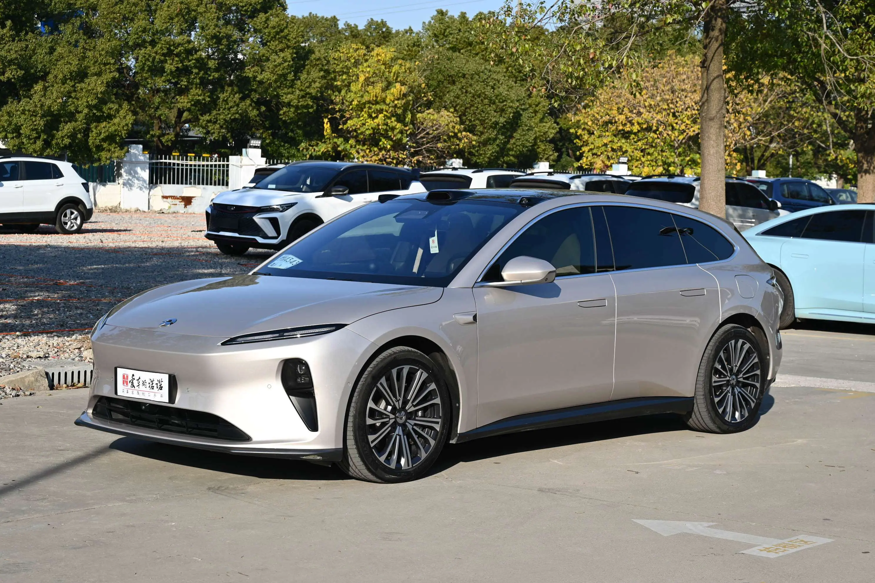 NIO ET5T  из Китая