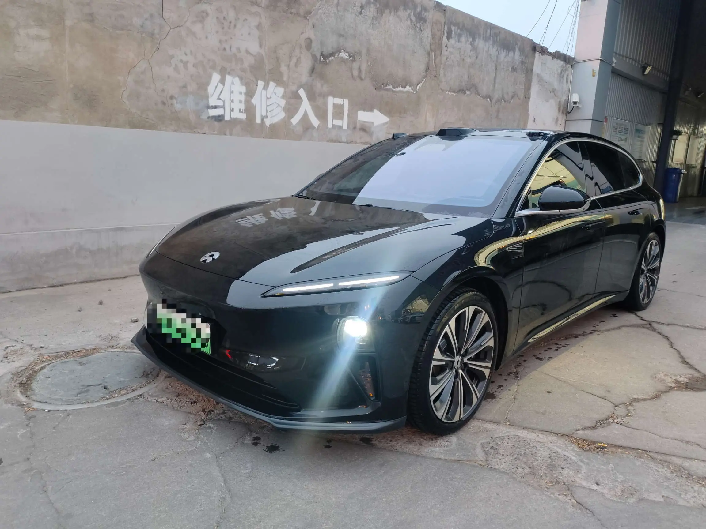 NIO ET5T  из Китая