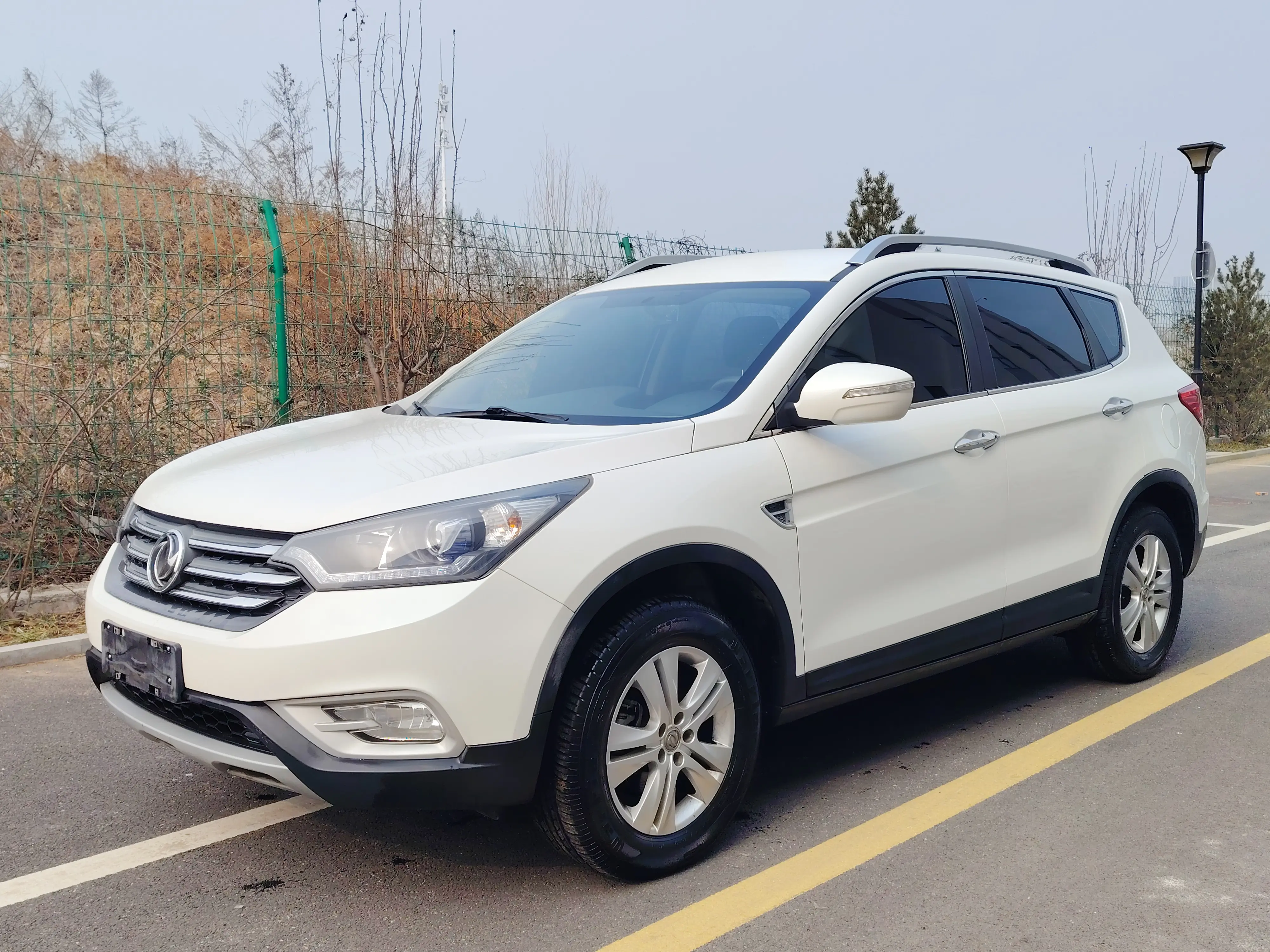 Dongfeng Fengshen AX7  из Китая