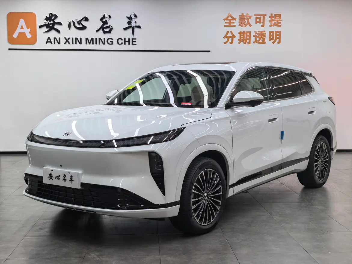 Dongfeng Fengshen L8 PHEV  из Китая