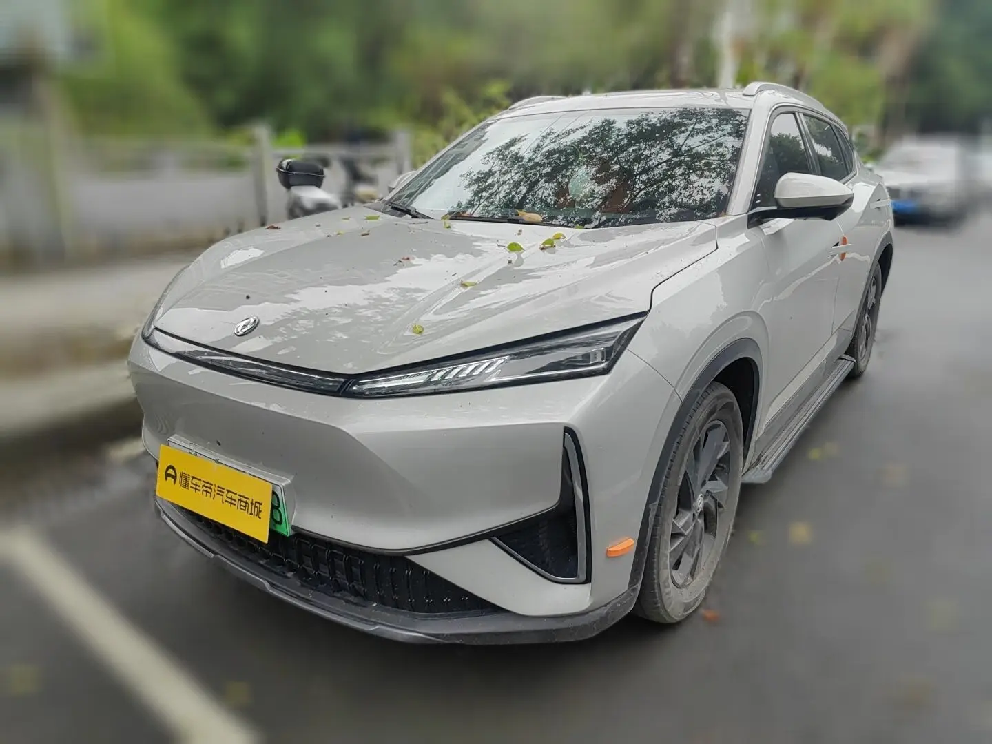 Dongfeng Fengshen L7 EV  из Китая