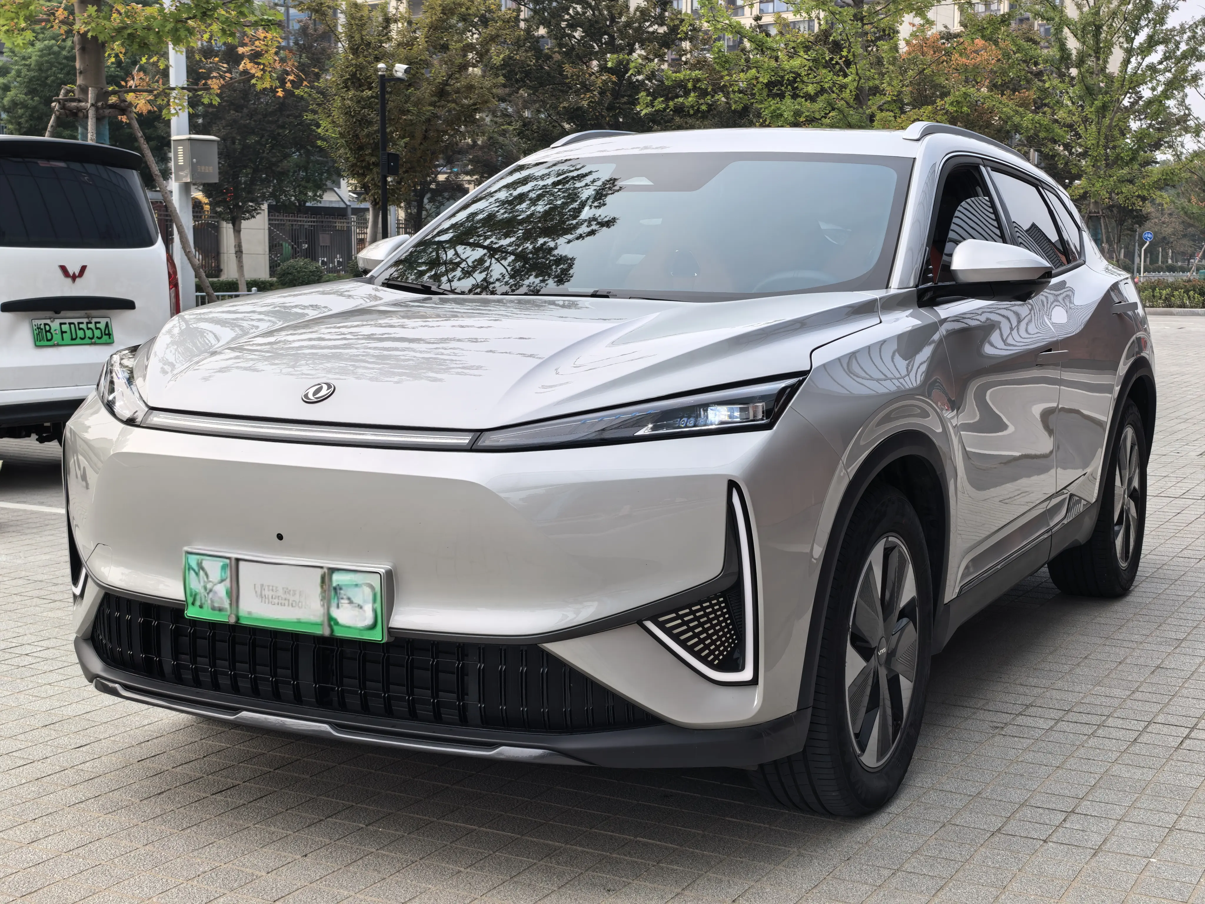 Dongfeng Fengshen L7 PHEV  из Китая