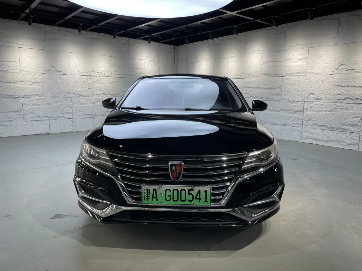Roewe ei6  из Китая