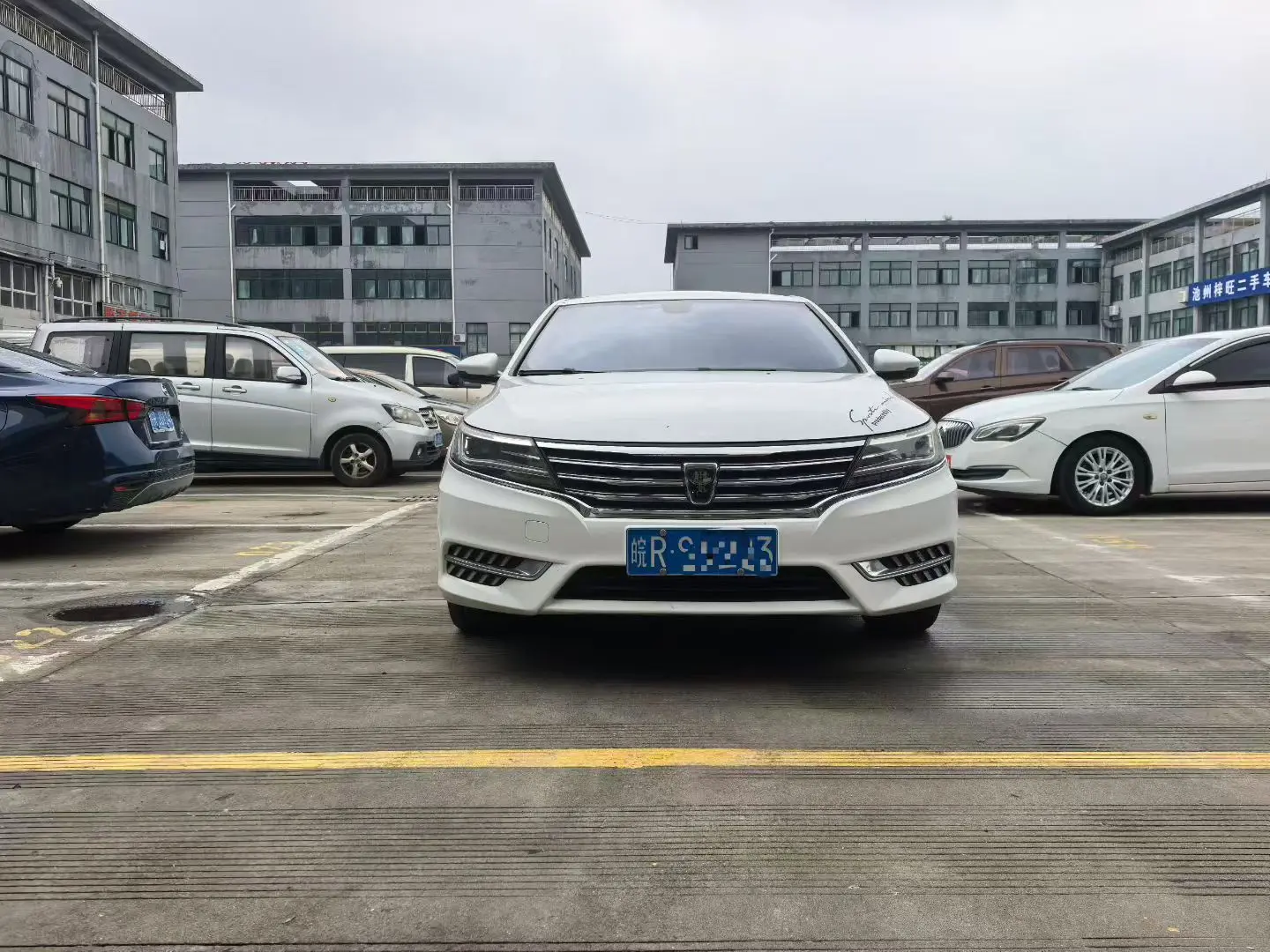 Roewe i6 Classic  из Китая