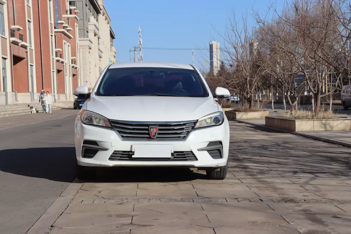 Roewe 360  из Китая