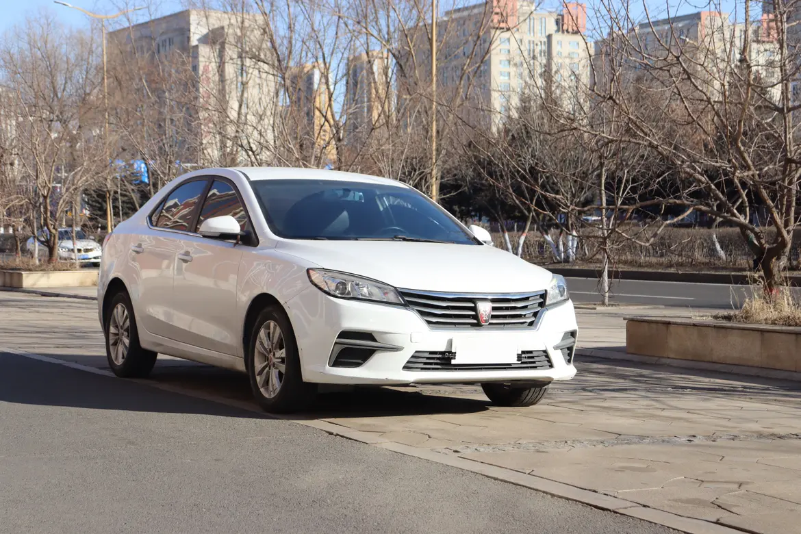 Roewe 360  из Китая