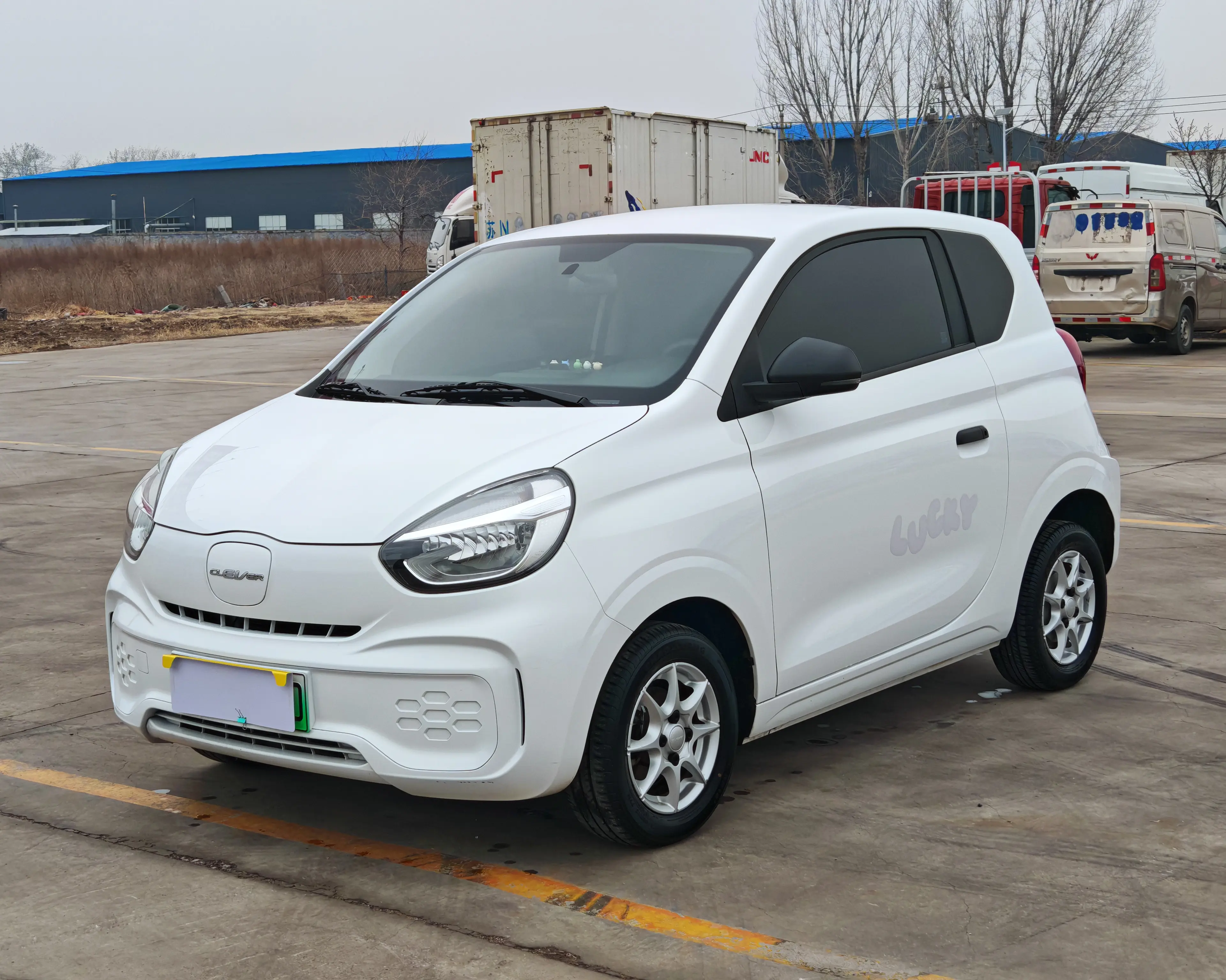 Roewe CLEVER  из Китая