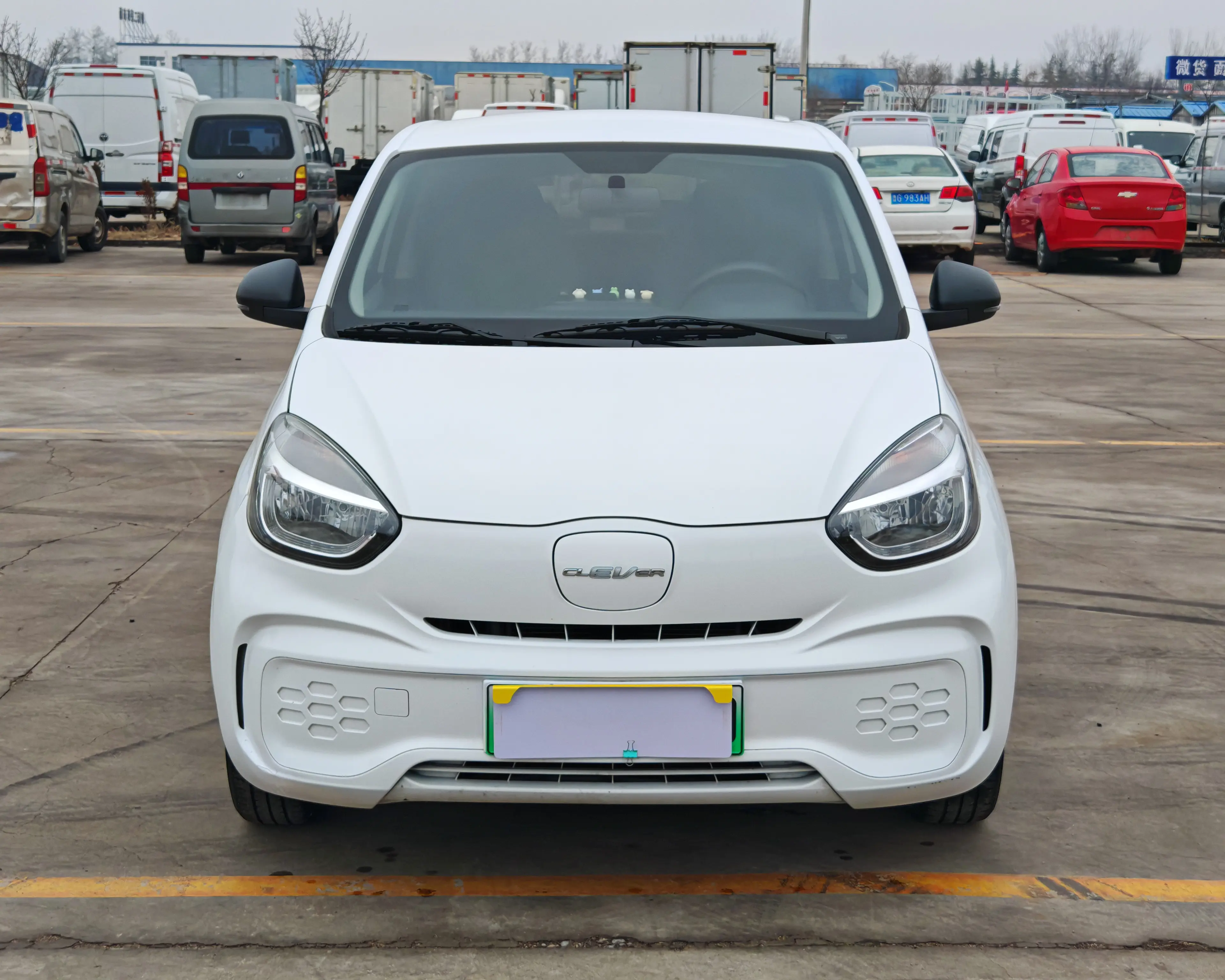 Roewe CLEVER  из Китая