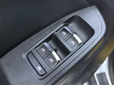 catalog-car-26