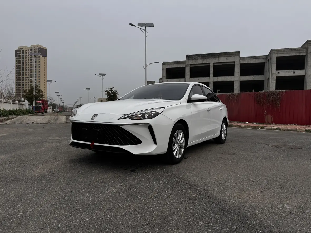 Roewe i5  из Китая