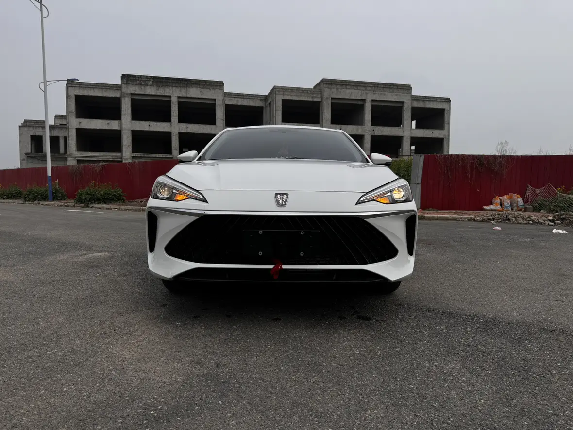 Roewe i5  из Китая