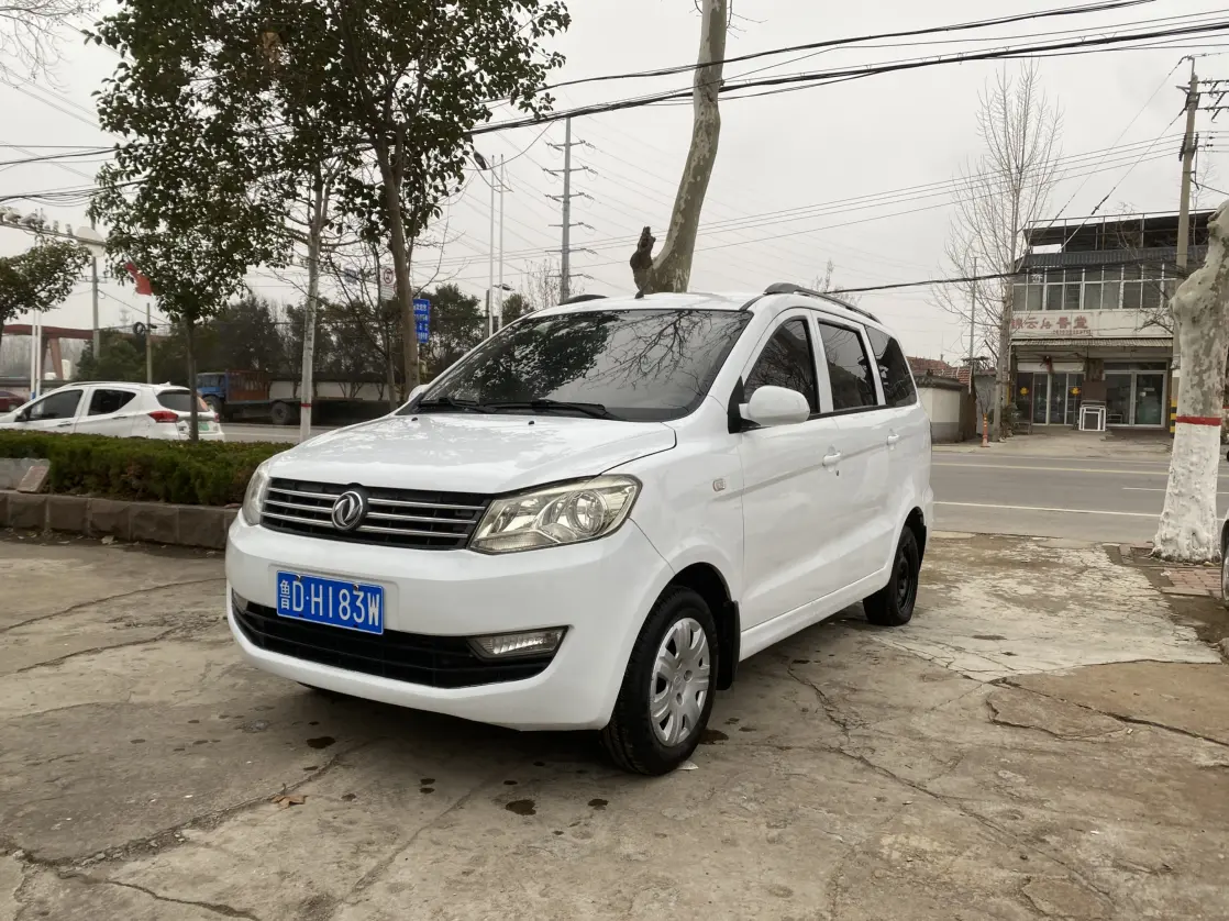 Dongfeng Fengon 330  из Китая