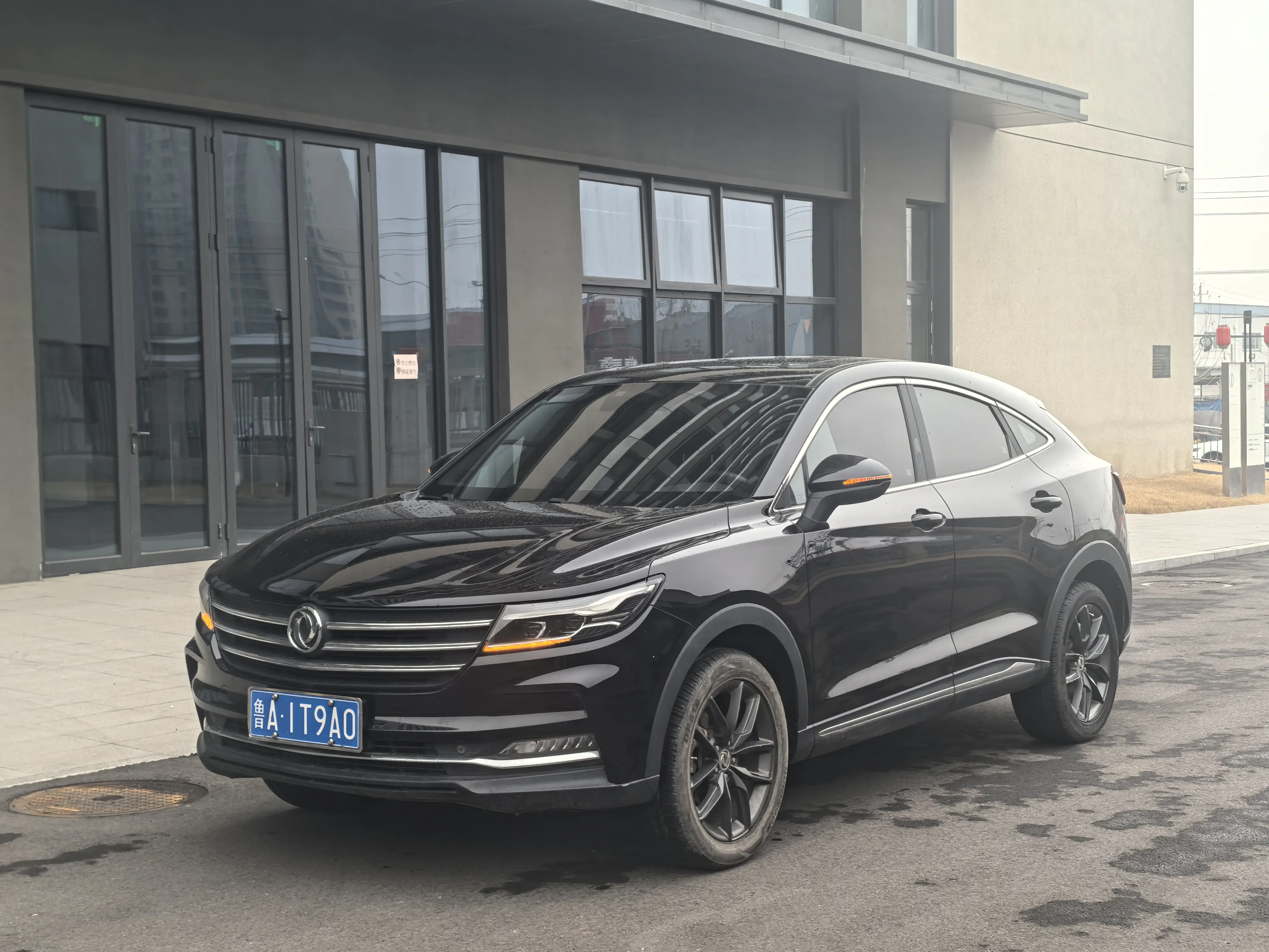Dongfeng Scenery ix5  из Китая