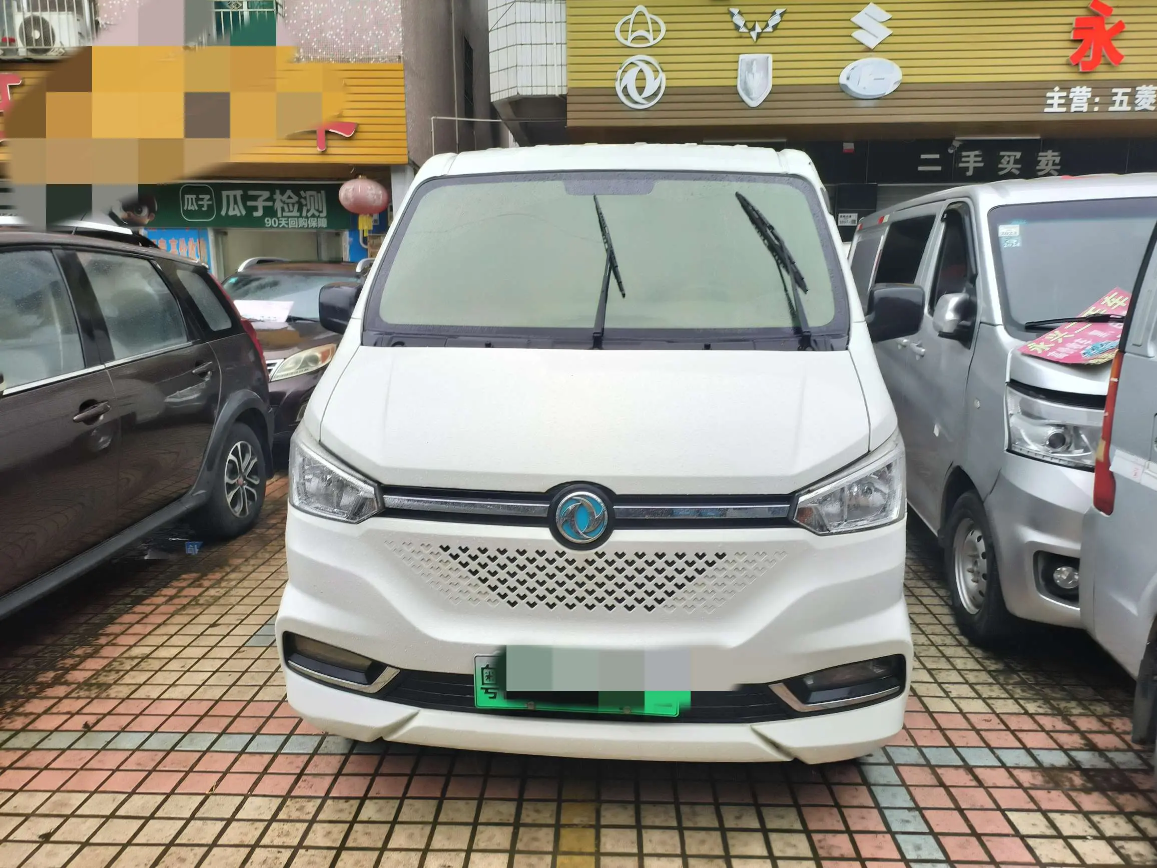 Dongfeng Yufeng EM26  из Китая