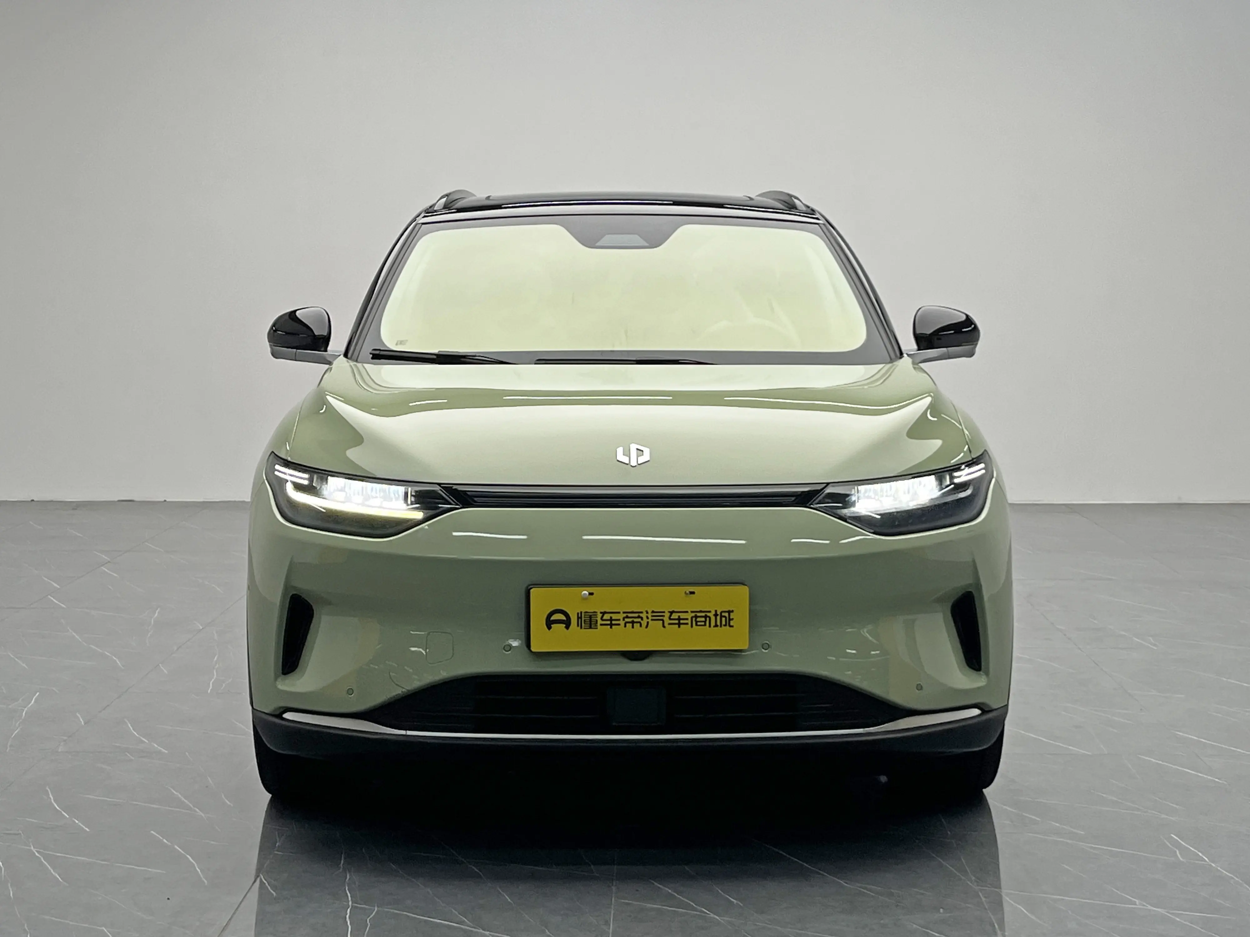 Leapmotor Zero running C11  из Китая