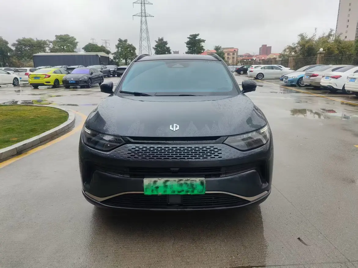 Leapmotor Zero running C11  из Китая