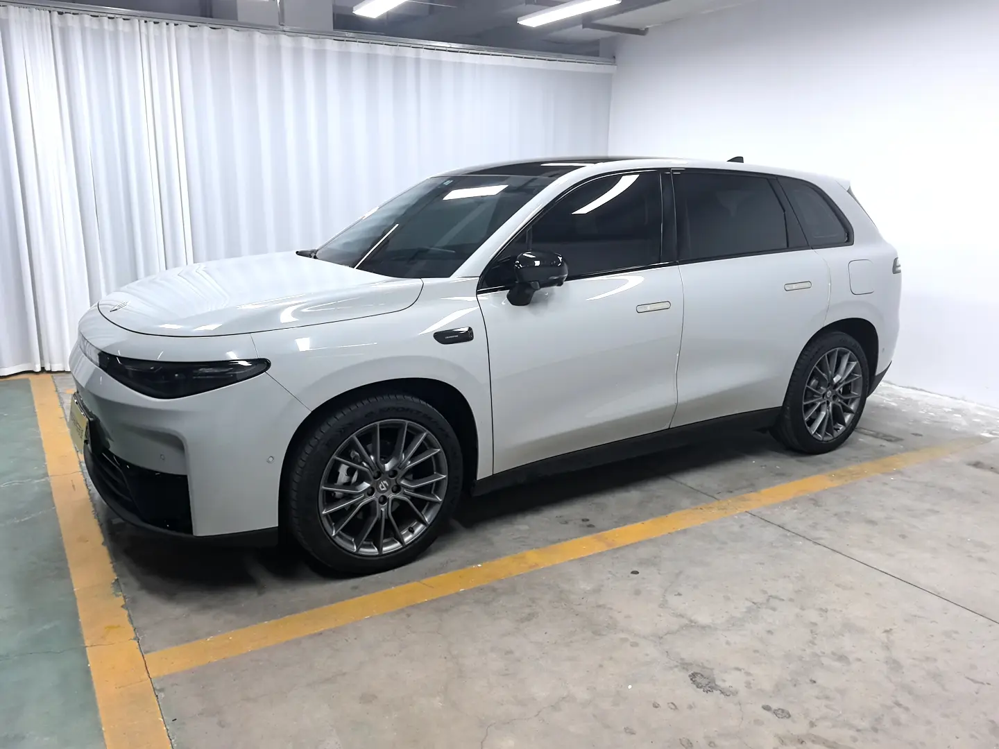 Leapmotor Zero running C10  из Китая