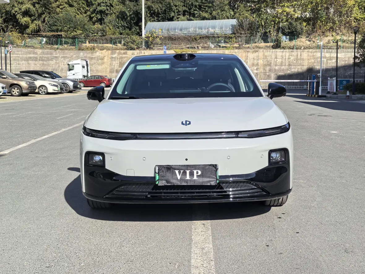 Leapmotor Leap running B01  из Китая