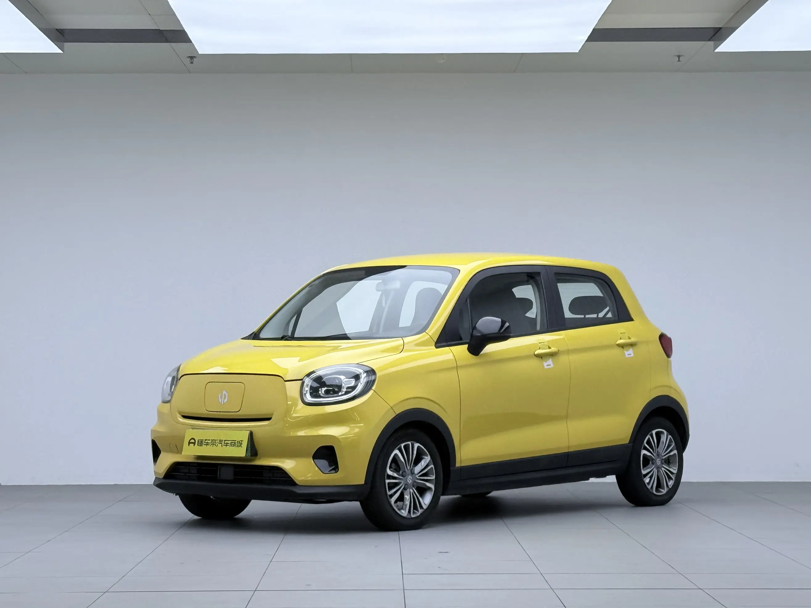 Leapmotor Zero running T03  из Китая