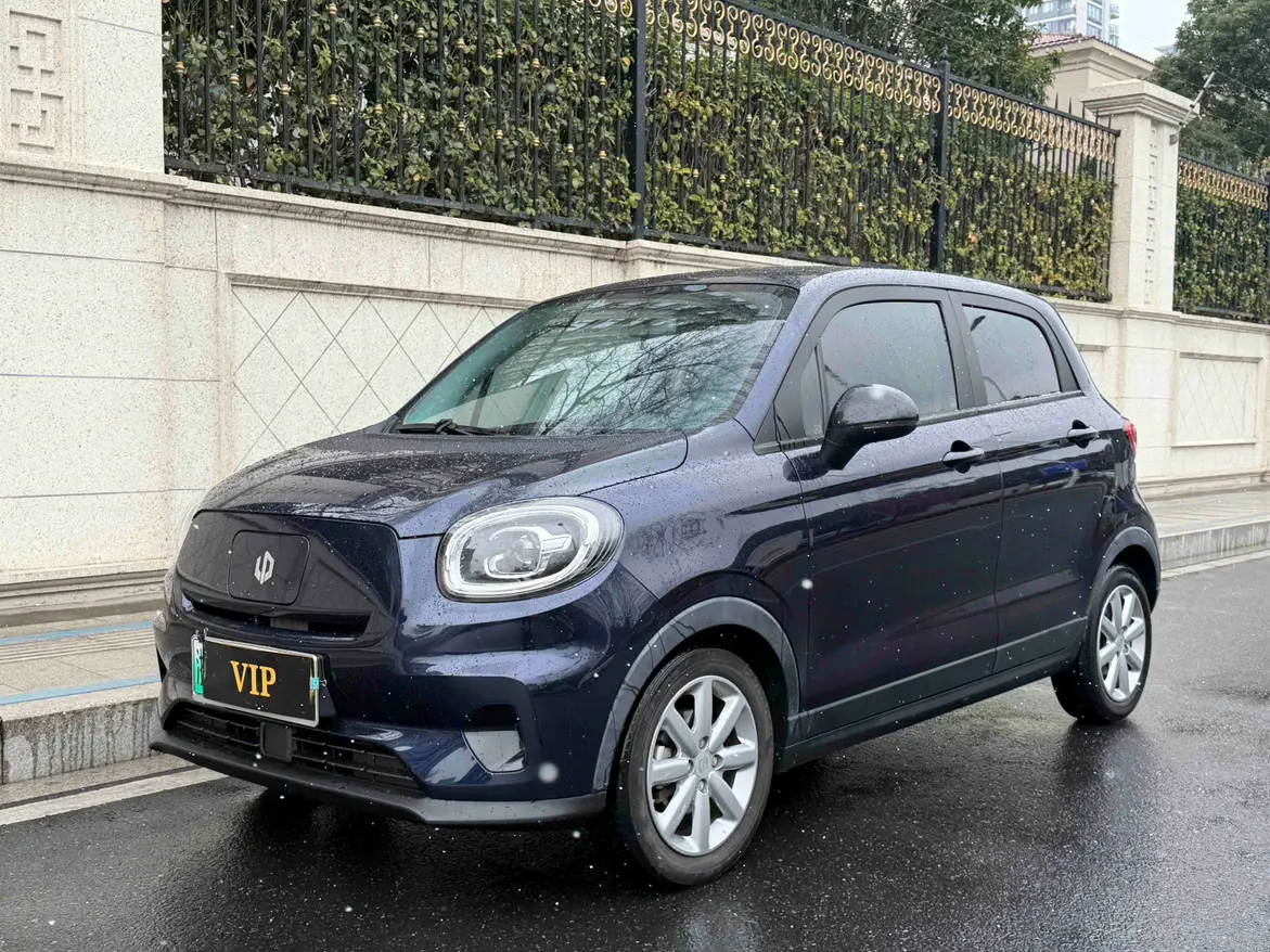 Leapmotor Zero running T03  из Китая