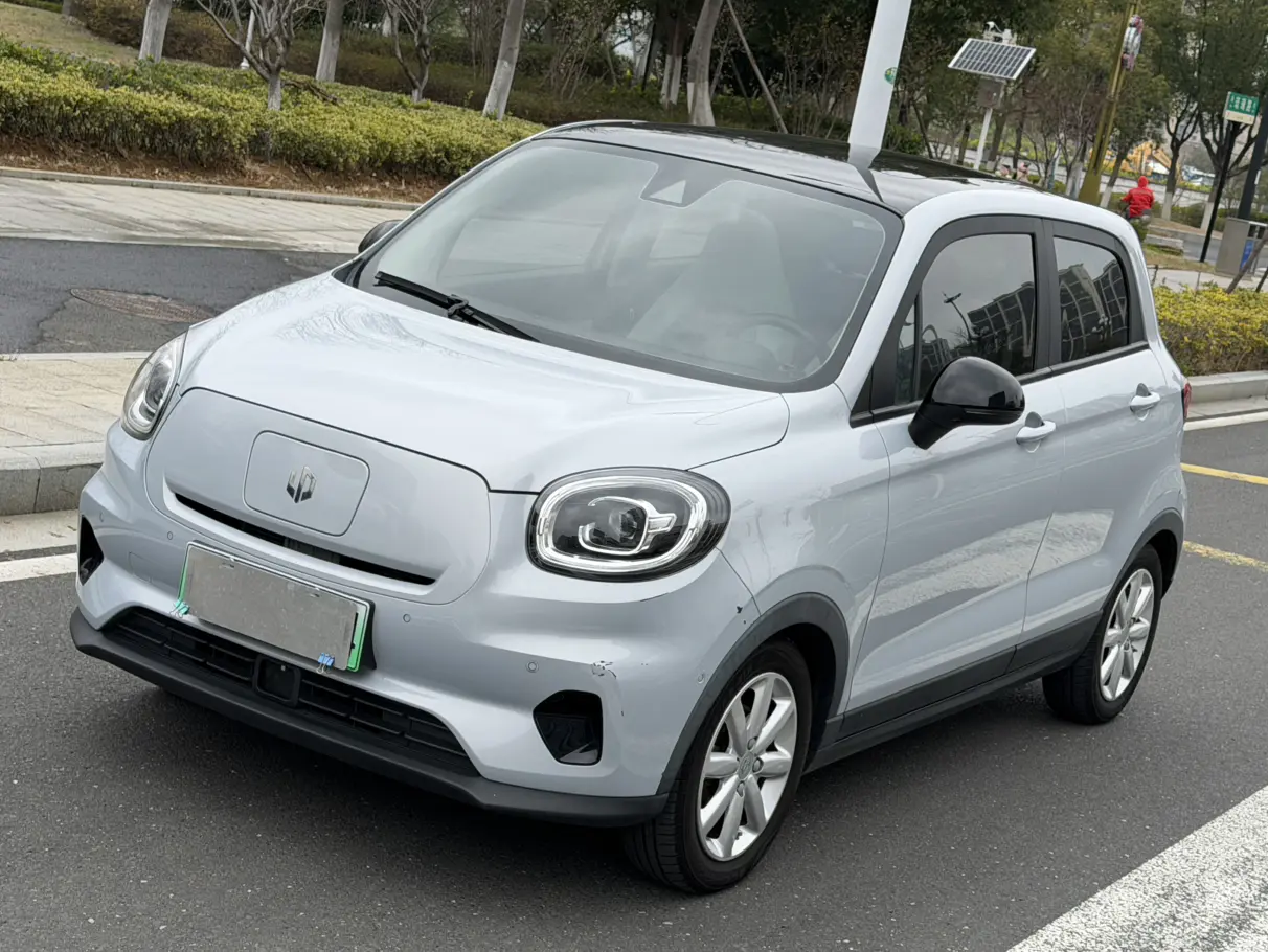 Leapmotor Zero running T03  из Китая