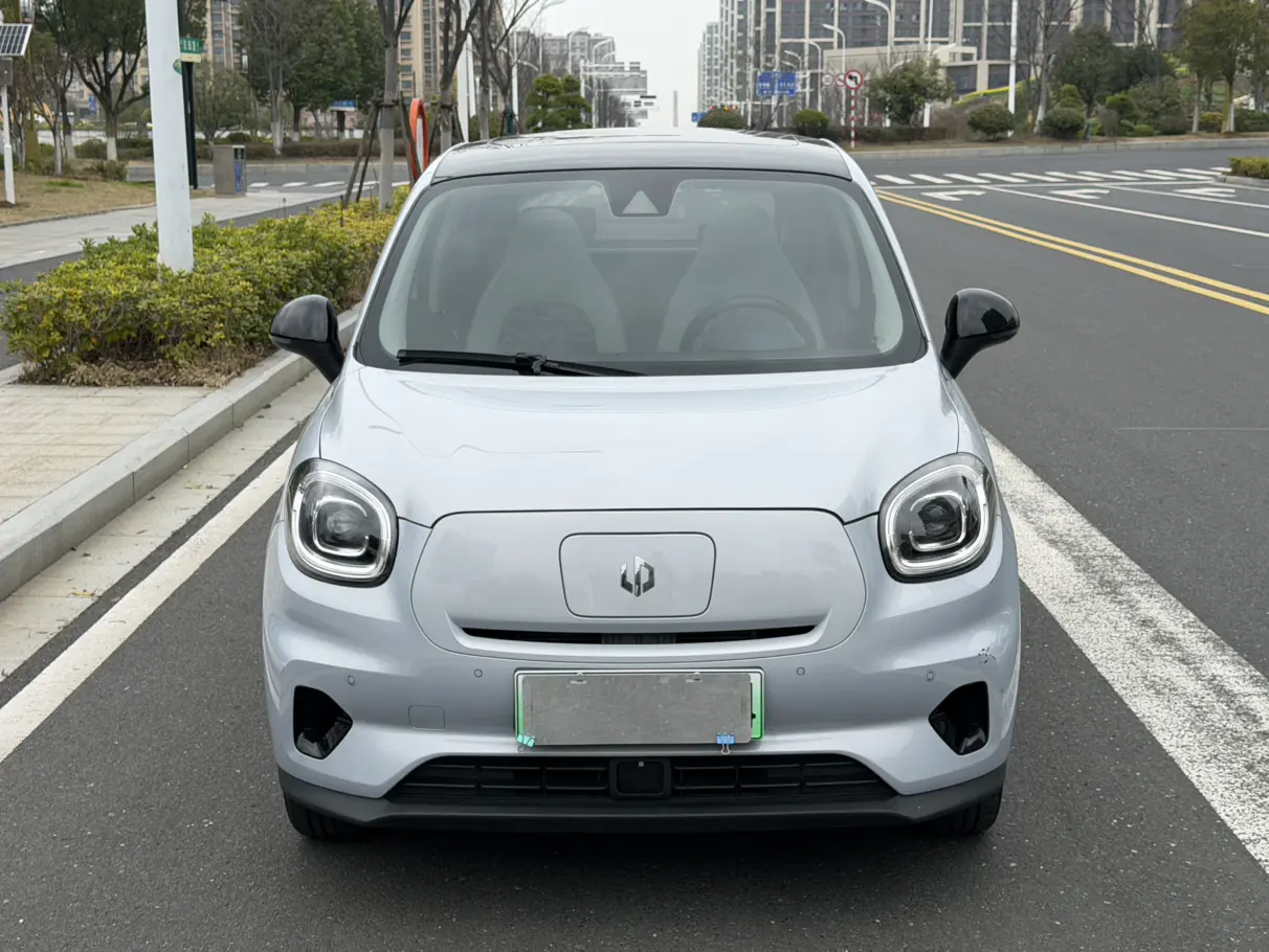 Leapmotor Zero running T03  из Китая