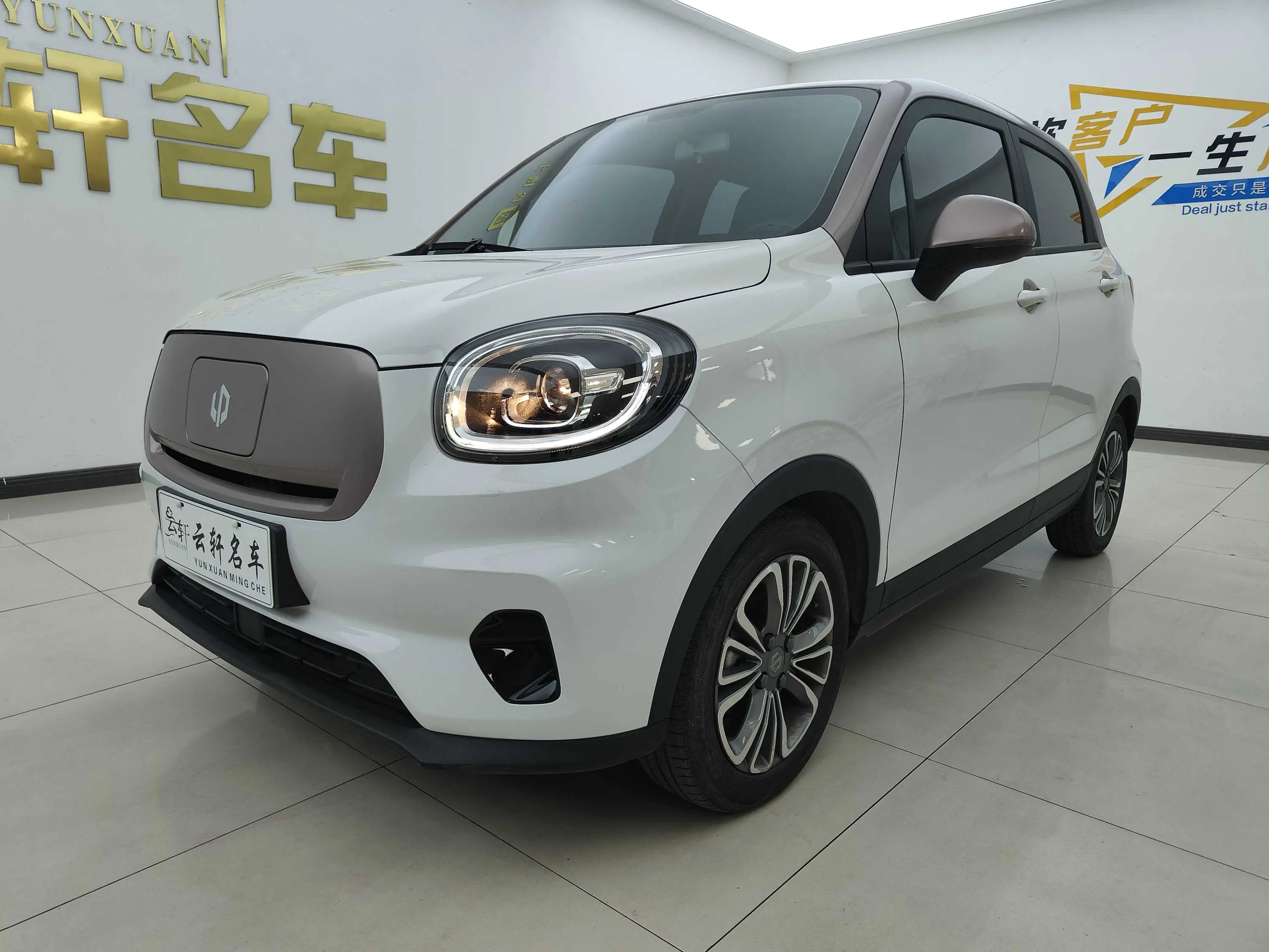 Leapmotor Zero running T03  из Китая