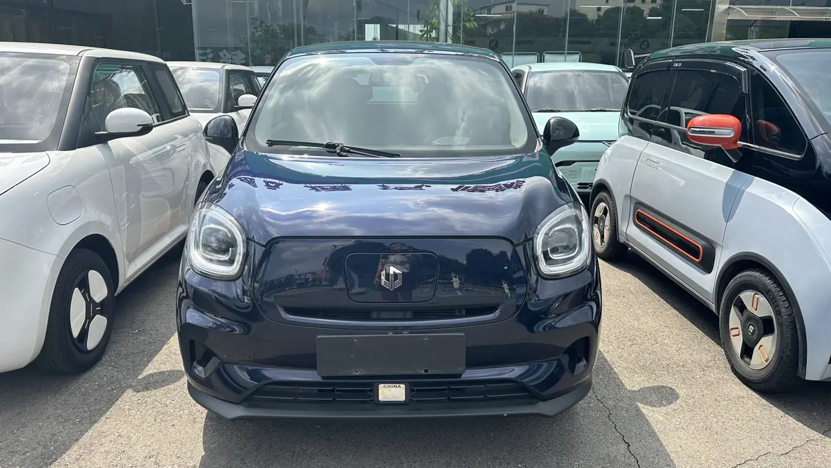 Leapmotor Zero running T03  из Китая