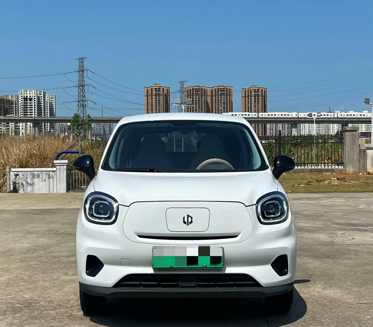 Leapmotor Zero running T03  из Китая