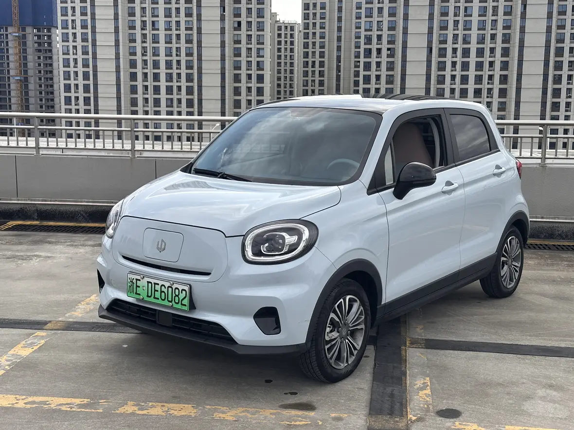 Leapmotor Zero running T03  из Китая