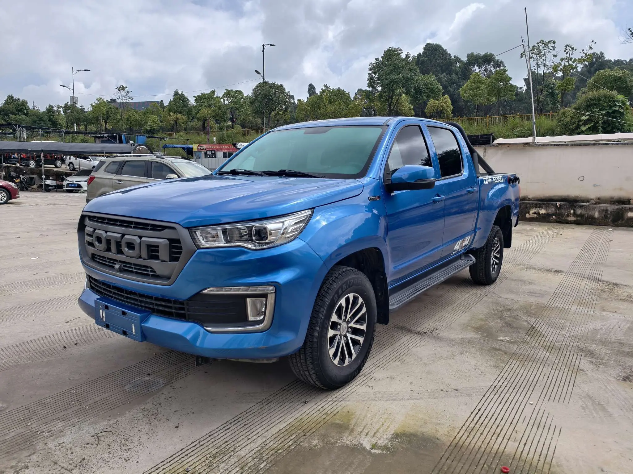 Foton Those who open up the land control the road